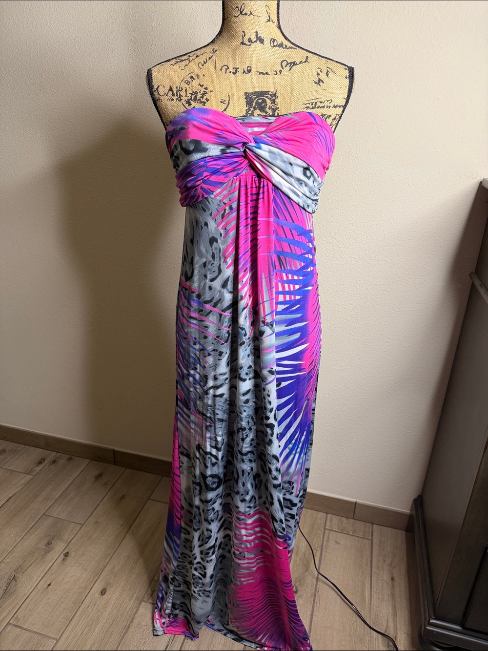 VENUS Strapless Tropical Print Maxi Dress in Pink & Purple